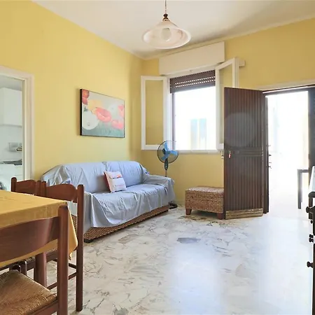 Holiday home Casa Vacanza Vista Mare
